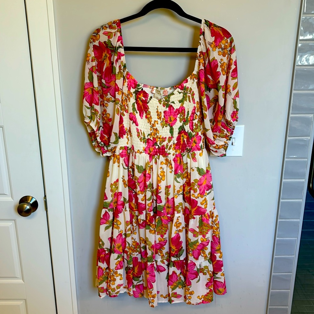 NWOT Flying Tomato Bubble Sleeve Tiered Floral Dress